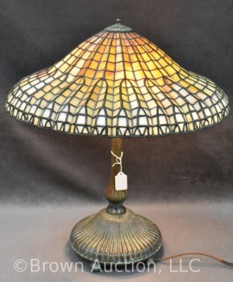 Tiffany Studios style Stained Glass "Lotus" lamp - 4