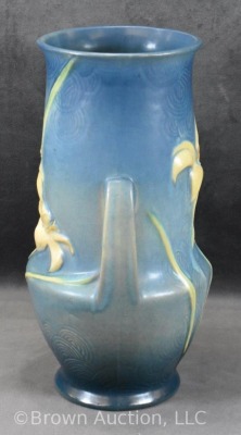 Roseville Zephyr Lily 138-10" vase, blue - 2