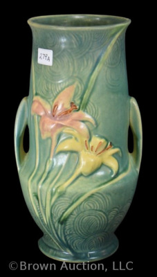 Roseville Zephyr Lily 138-10" vase, green