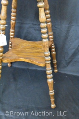 Oak plant stand, carved apron and spool legs - 4