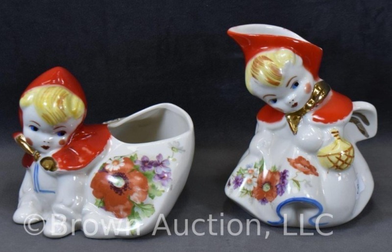 (2) Hull Little Red Riding Hood creamers - crawling and tab handle