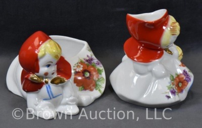 (2) Hull Little Red Riding Hood creamers - crawling and tab handle - 4