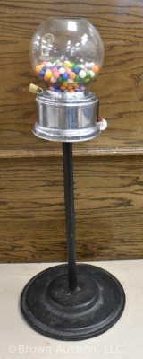 Ford 1 cent Ball Gum floor standing machine, 34" - with key - 5