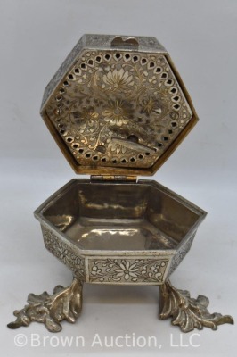 (2) Fred Zimbalist Swiss music boxes, highly engraved - 8