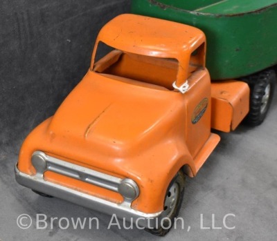 1954-55 Tonka Steel Carrier truck with trailer - 3