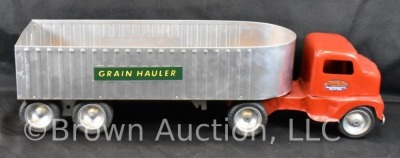 Tonka "Grain Hauler" and semi-truck - 4