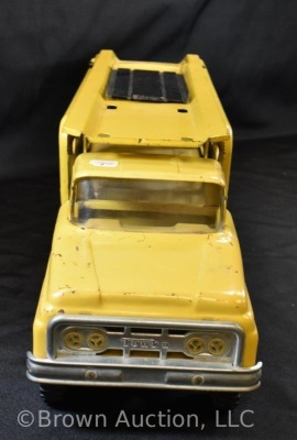 1960 Tonka truck car hauler - 3