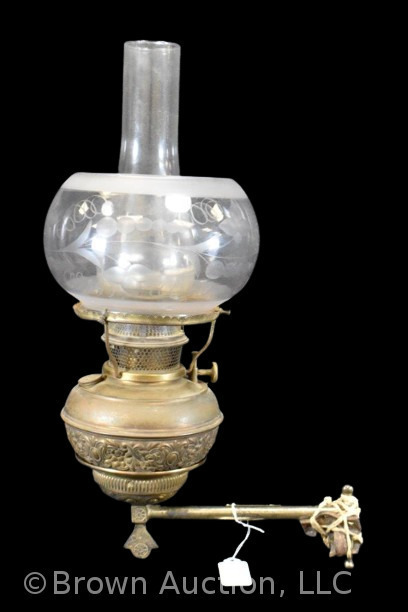 Bradley and Hubbard brass wall kerosene lamp w/ clear etched globe