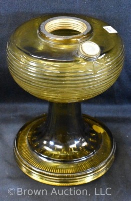 Aladdin Beehive/ Wedding Band kerosene lamp stand, amber - 3