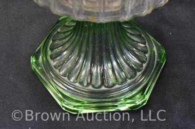 Aladdin Corinthian kerosene lamp stand, clear bowl w/ green base - 5