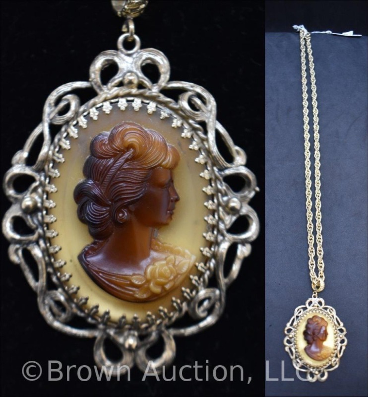 Whiting and Davis lady cameo pendant necklace in ornate frame,