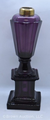 Art Deco amethyst (to purple) 10" kerosene lamp stand - 3