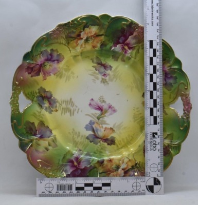 Handpainted porcelain 11"d cake plate, Scattered poppies - 7