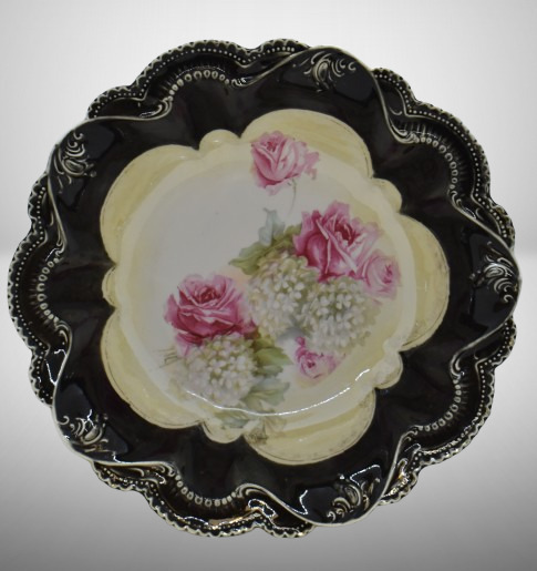 R.S. Prussia Mold 329 10"d bowl, Roses and Snowballs, heavy black border, red mark