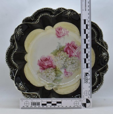 R.S. Prussia Mold 329 10"d bowl, Roses and Snowballs, heavy black border, red mark - 9