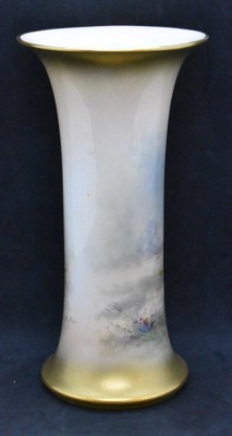 Mrkd. Royal Worcester G923 6" trumpet vase, pheasant and hen - 3