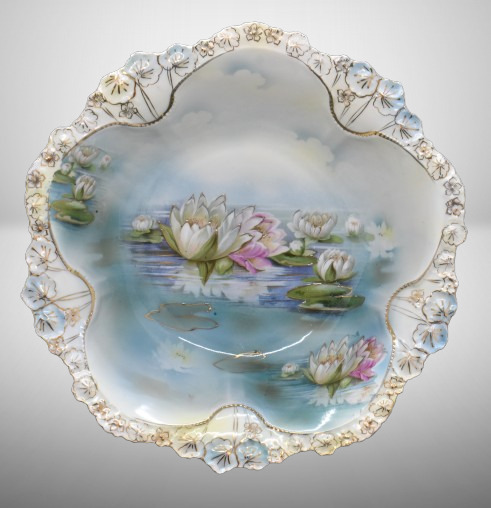 R.S. Prussia 10.5"d bowl, Reflecting Water Lilies w/ gilded outlines, red mark