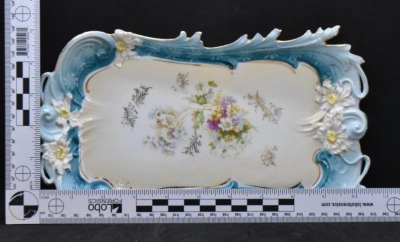 Handpainted porcelain 10.25" x 6" dresser tray, floral design w/ pretty blue scroll border - 5