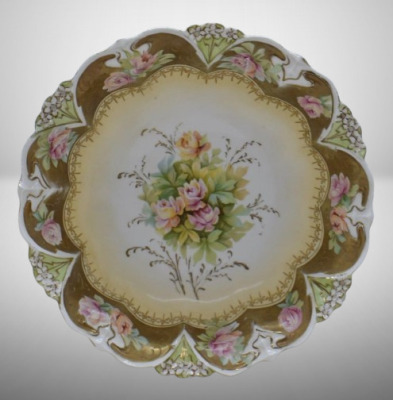 R.S. Prussia 9.5"d bowl, Steeple Mold 5, cluster of pink roses, circle mold mark