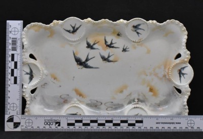 R.S. Prussia Medallion Mold dresser tray, 11.5" x 7.5", Swallows - 4