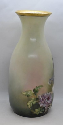 Handpainted porcelain 11.5" vase, Queen Louise portrait - 4