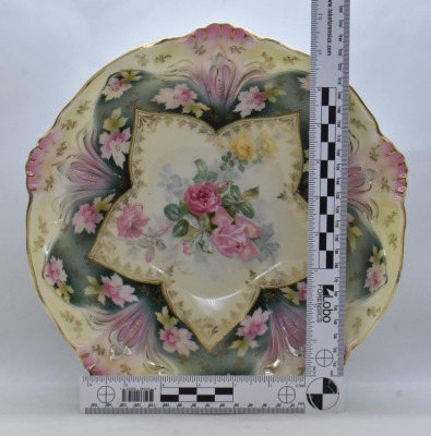 R.S. Prussia 10.75" bowl, roses and shadow flowers, red mark - 6