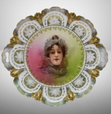 R.S. Prussia Mold 256 11.5" cake plate featuring Flossie portrait