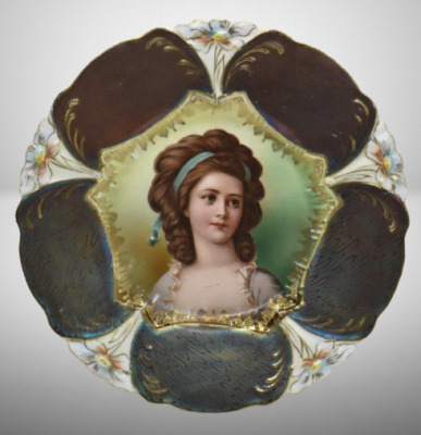 R.S. Prussia Lily Mold 8.5" plate featuring Countess Potocka portrait, beautiful irid. border