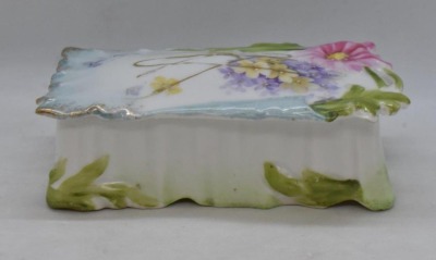 (3) RSP trinket/ match cov. boxes, floral designs and mold - 19