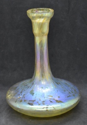 Loetz Art Nouveau greenish/ gold iridescent 5.5" vase, oil spots design - 2