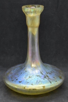 Loetz Art Nouveau greenish/ gold iridescent 5.5" vase, oil spots design - 3