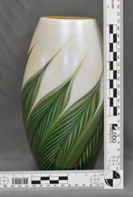 Signed Lundberg Studios 10" irid. vase w/ Pulled Feather design - 7