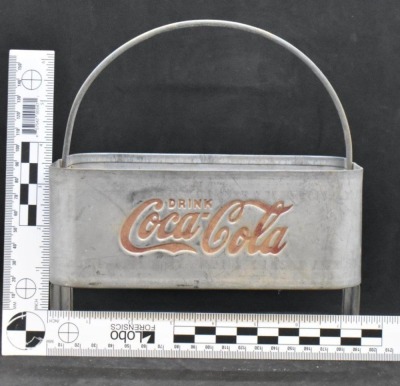 Coca-Cola aluminum 6-bottle carrier - 9