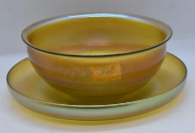 L.C. Tiffany gold Favrile finger bowl and underplate - 3