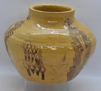 Unknown pottery 5.5" bowl/ vase w/ incised motifs - 2