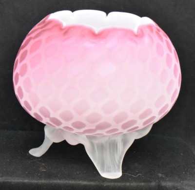 Mt. Washington Mother-of-Pearl ftd. rose bowl, Diamond Quilted - 3