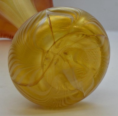 Art Glass 12" vase w/ Pulled Feather design, irid. red to gold - 7