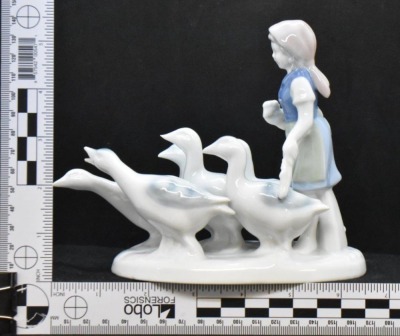 Gerold Porzellan Bavaria figurine of girl and geese, #4902 - 8