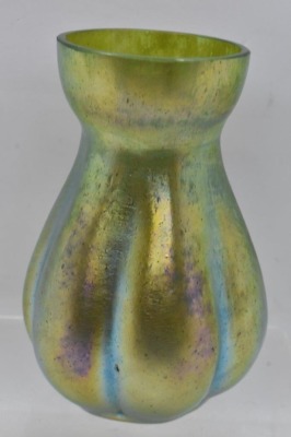 Loetz Creta Papillon 4.75" green irid. vase - 2