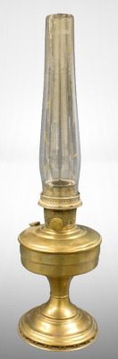 Aladdin metal kerosene lamp, 11"