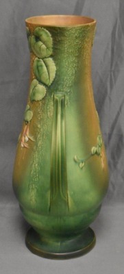 Roseville Fuchsia 905-18" floor vase, green - 2