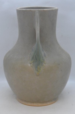 Roseville Tuscany 346-9" vase, gray - 2