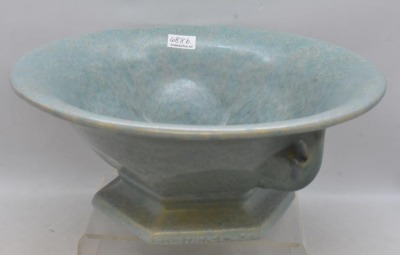 Roseville Tuscany 172-9" bowl, green - 2