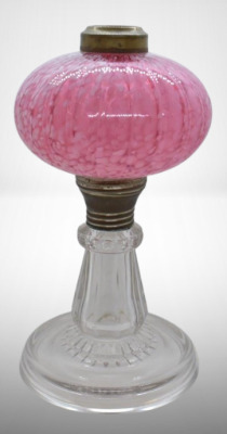 Cranberry w/ mottled white 9.5" kerosene lamp