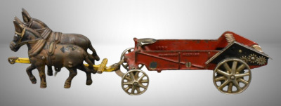 Cast Iron Arcade McCormick Deering mule-drawn manure spreader