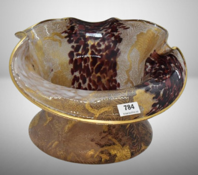 Art Glass 5"h x 8.5"d Jack-in-the-Pulpit bowl, unique stippled-like exterior gold and wind patterns