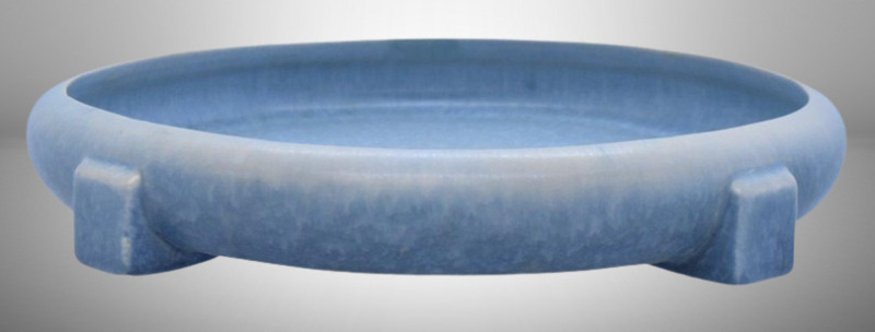 Roseville Rozane Pattern buttressed 395-9" bowl, lt. blue