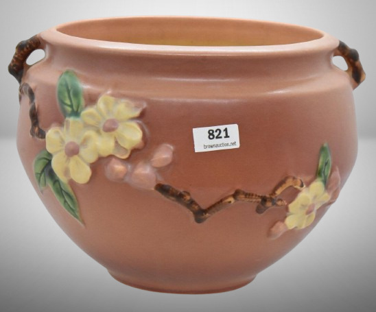 Roseville Apple Blossom 301-6" jardiniere, pink