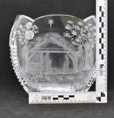 Waterford Nativity engraved crystal 8" vase - 12