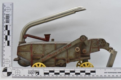 McCormick Deering Arcade Cast Iron threshing machine, 11"L - 8